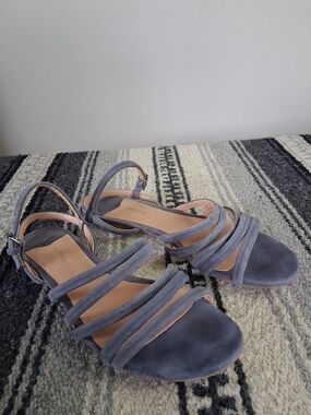 Women's Strappy Suede Sandals in Slate Gray